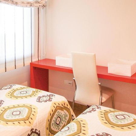 Gorgeous Apartment In El Campello With Wifi Экстерьер фото