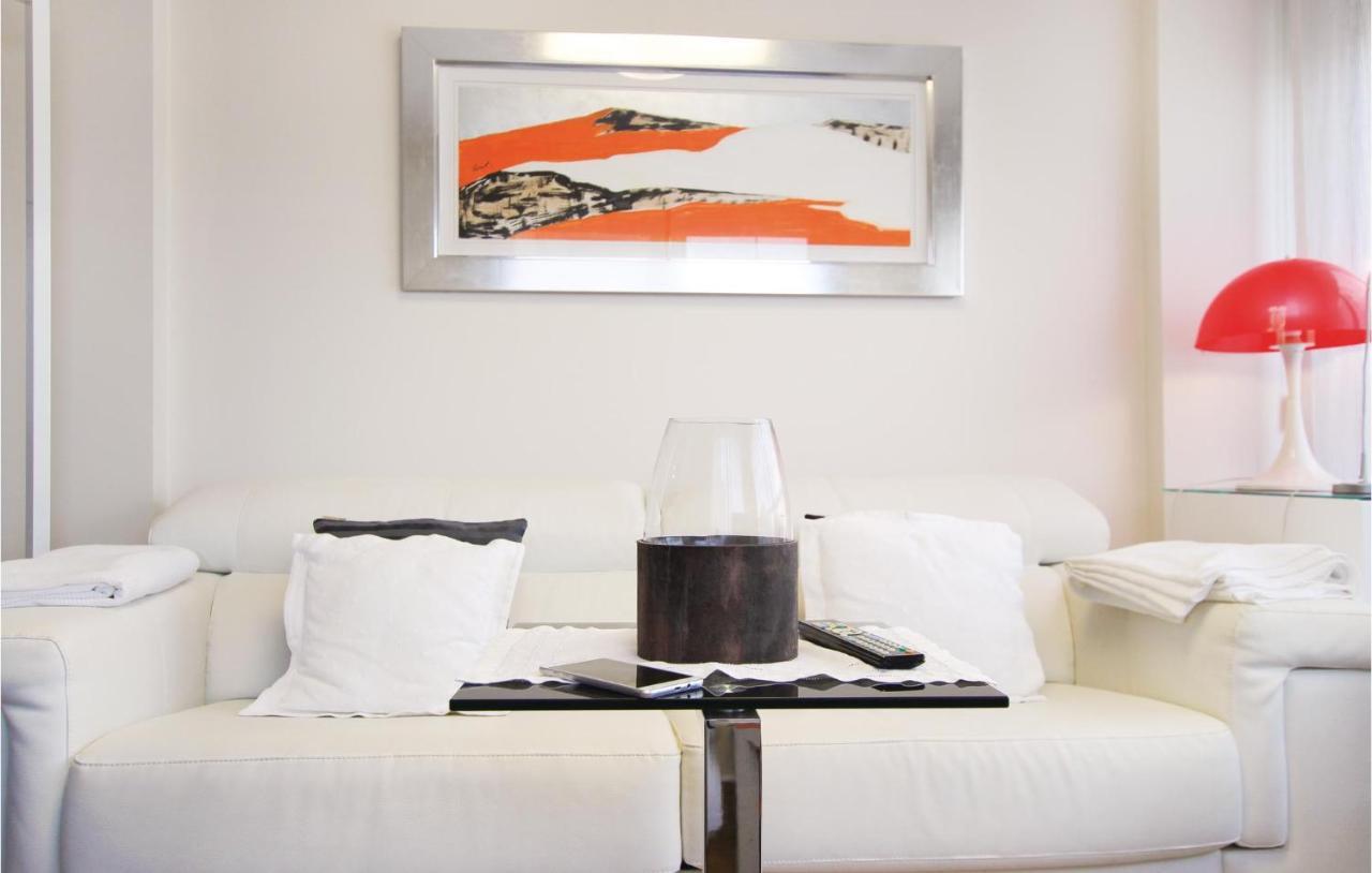 Gorgeous Apartment In El Campello With Wifi Экстерьер фото